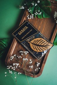 Lísteček - vůně do auta - Zelený čaj a opuncie